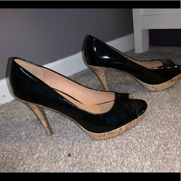 Black open toe with cork heel - Picture 2 of 4